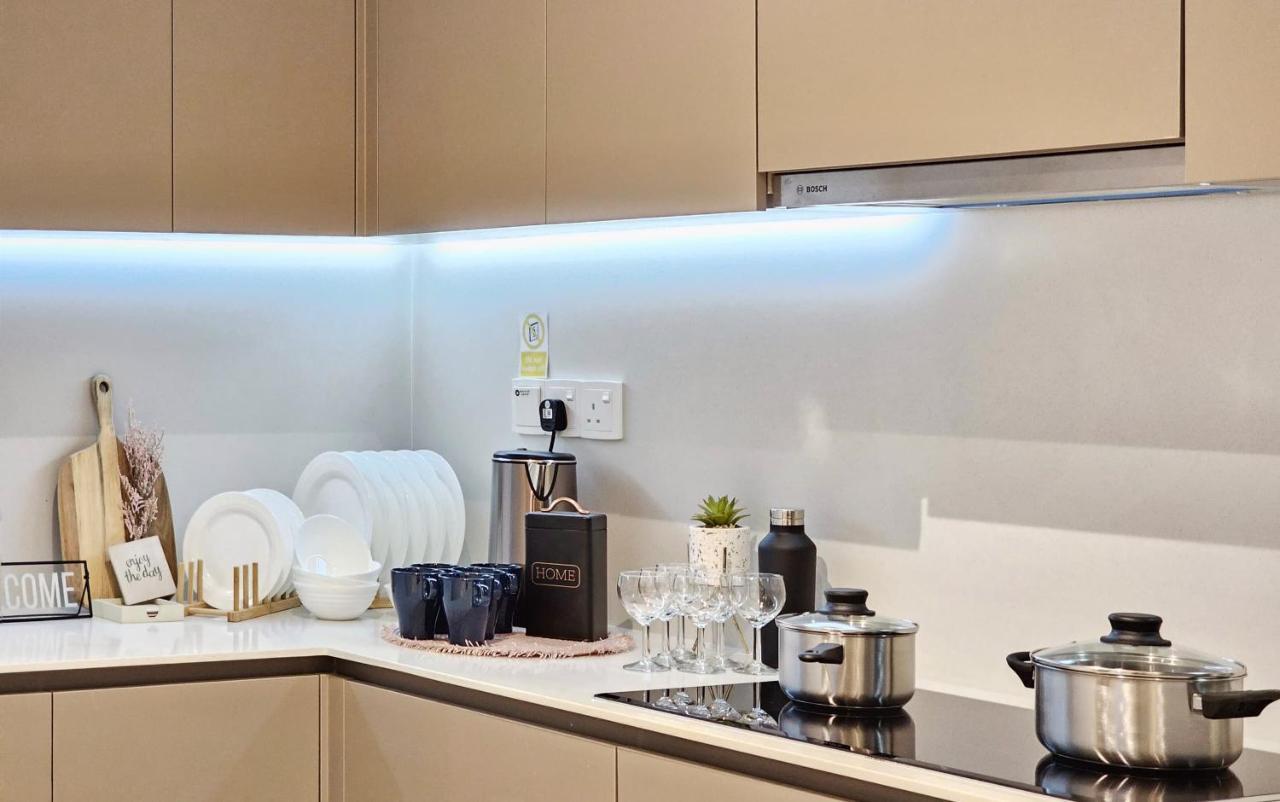 Eaton Klcc 伊顿公寓 Apartment *