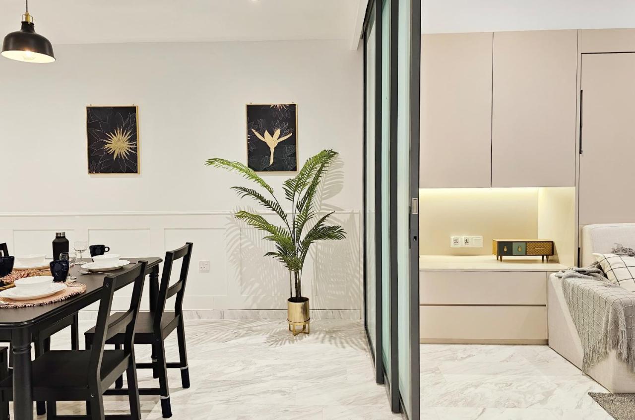 Apartment Eaton Klcc 伊顿公寓 *