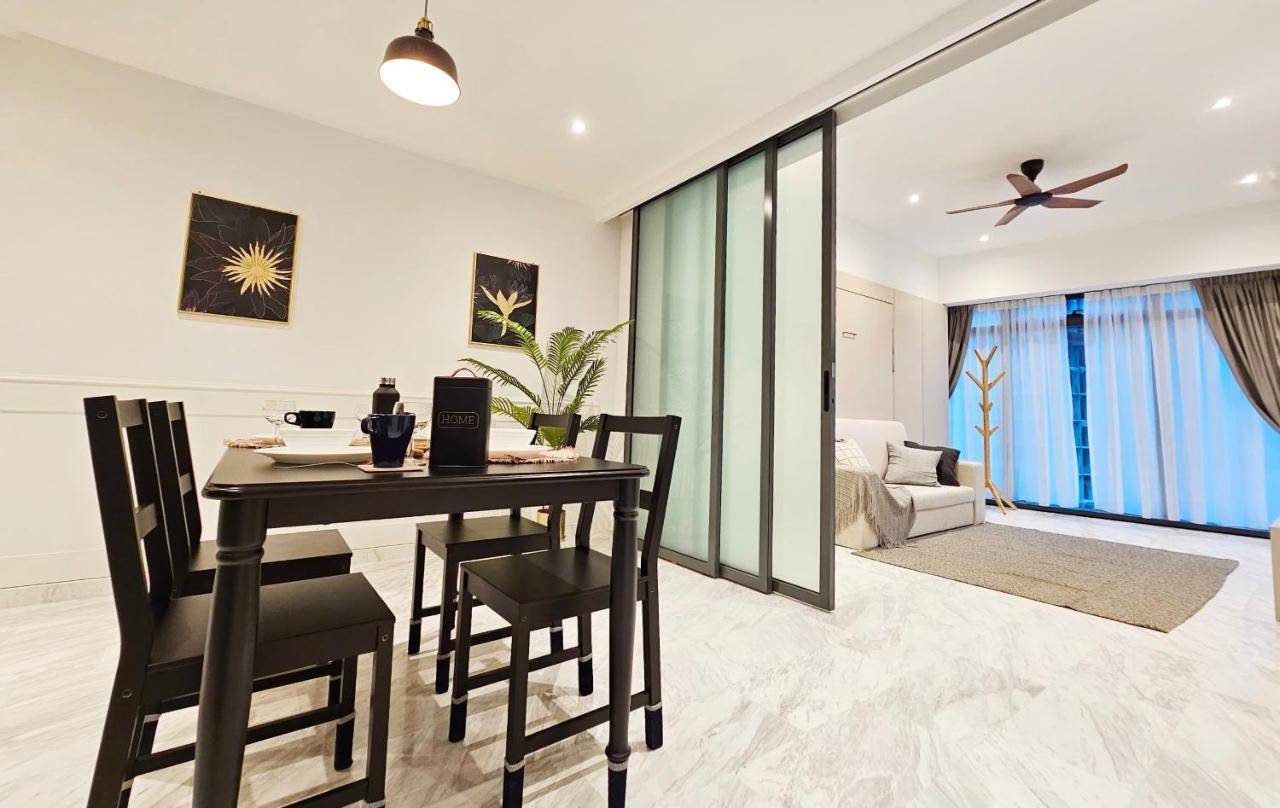 Apartment Eaton Klcc 伊顿公寓 *